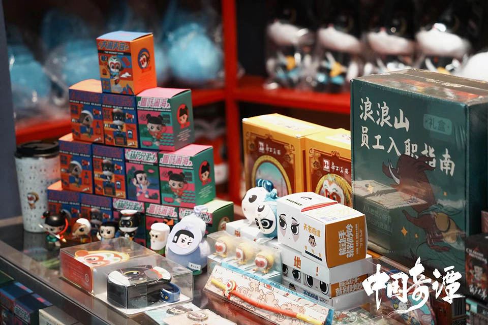 首秀 | 沉浸式快闪空降,典藏版新书首发,《中国奇谭》近期还有这些惊喜!