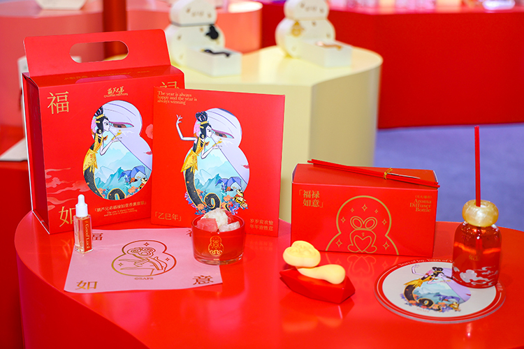 【元·动态】上影元品亮相2025深圳礼品家居展,全品类覆盖解锁国潮美学好礼