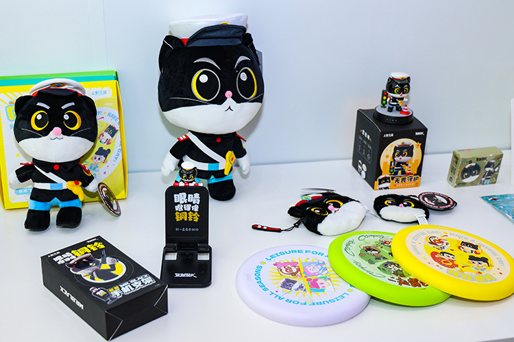 【元·动态】上影元品亮相2025深圳礼品家居展,全品类覆盖解锁国潮美学好礼